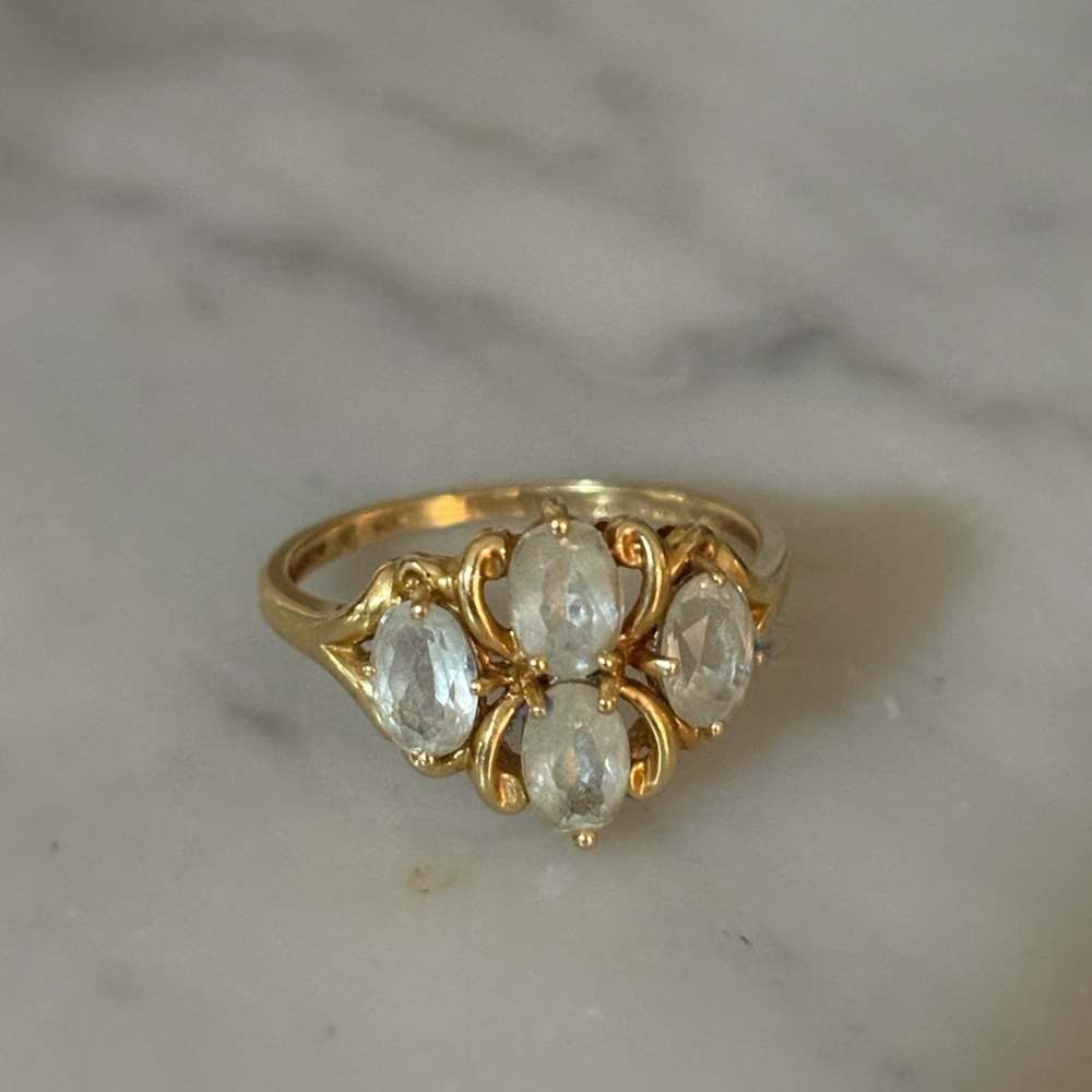 14K Aquamarine ring